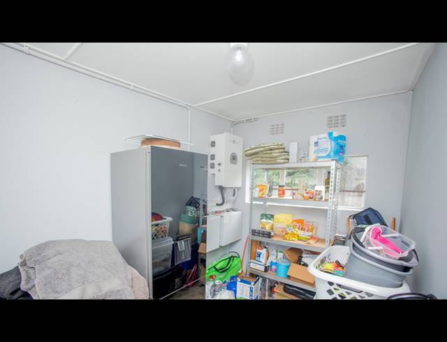 3 BEDROOM HOUSE FOR SALE IN BEACON BAY